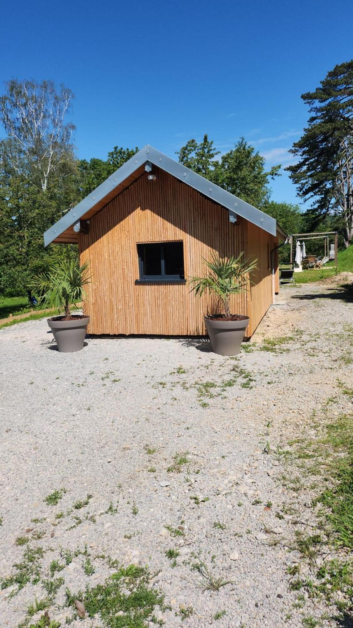 Lodge Du Chateau De Feschaux Villeneuve-sous-Pymont Exteriör bild