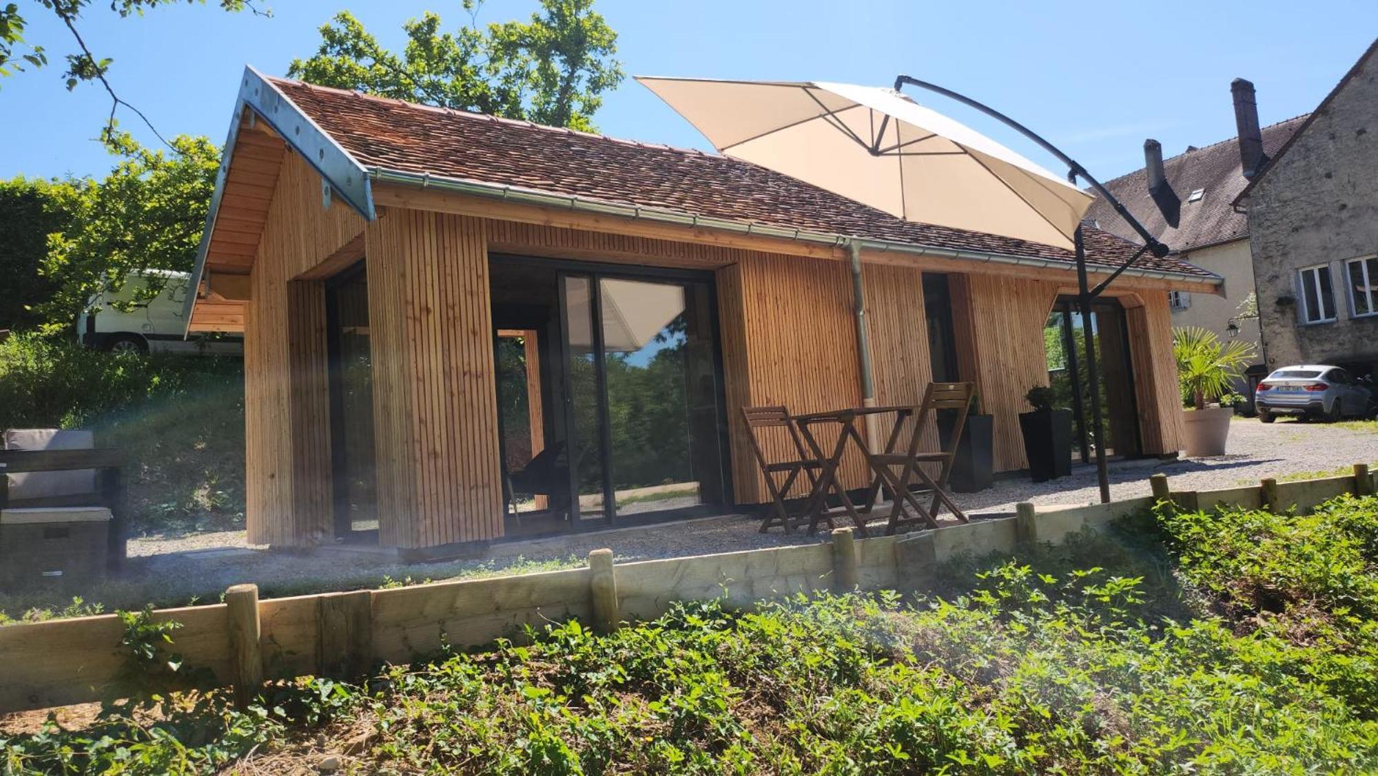 Lodge Du Chateau De Feschaux Villeneuve-sous-Pymont Exteriör bild